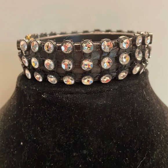 8” Retro 1990s black leather cuff bracelet & 78 bezel set studded crystals - Picture 1 of 9